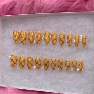 💞20 Custom Press On Nail 🌷Full Set to Fits all Nail sizes Spring Specials!!!